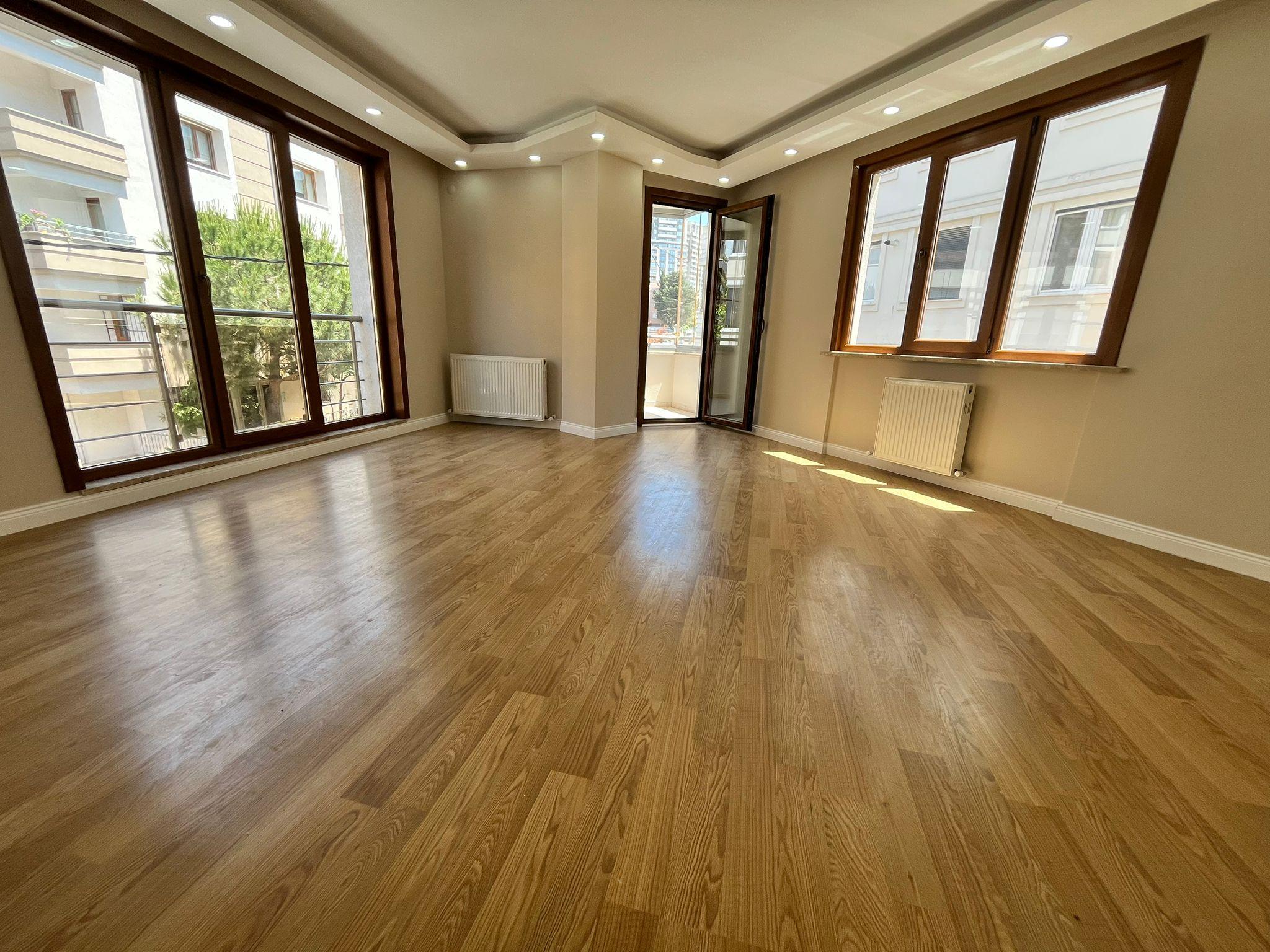 TURYAP'TAN ÇINAR'DA GENİŞ ODALI LÜX MODERN 2+1 DAİRE